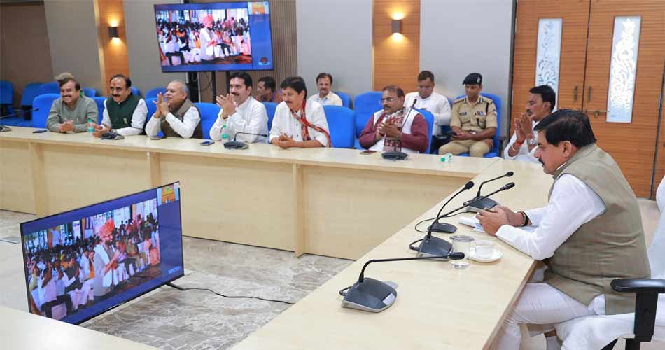 mp-cm-28-10-2688888